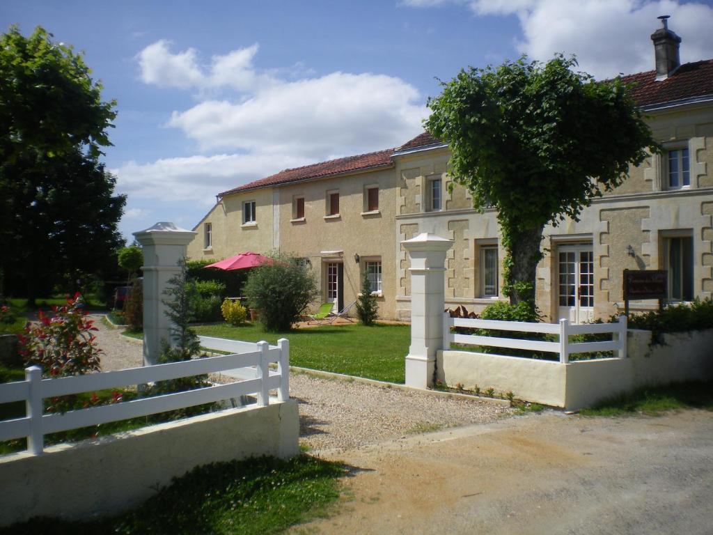 Domaine Des Tilleuls Val-de-Livenne Luaran gambar